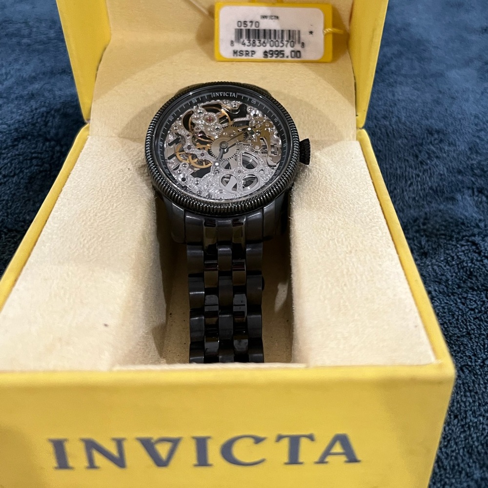 Invicta- mens 0570 vintage collection mechanical skeleton stainless steel watch